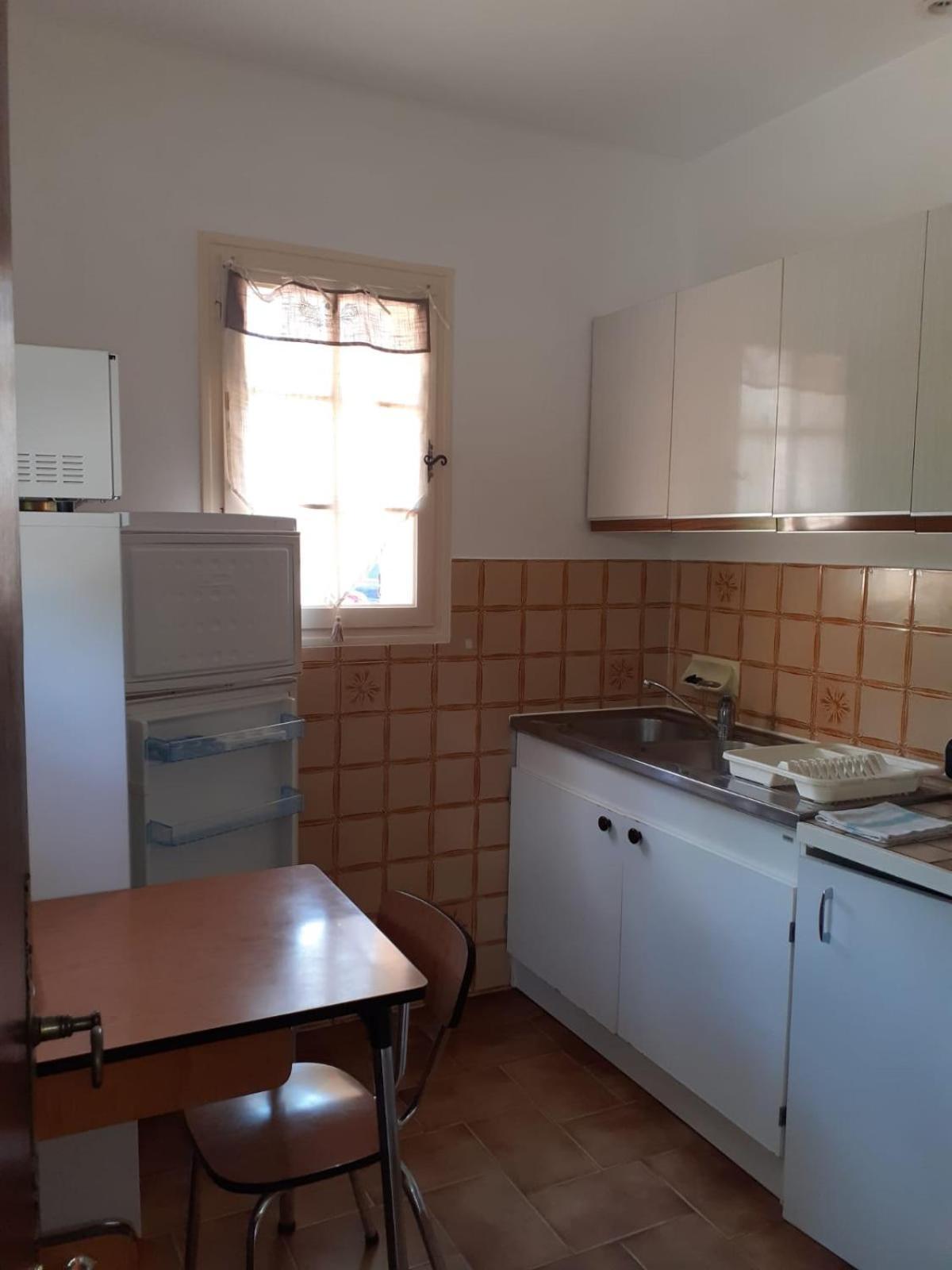 Apartamento L'Arc en Ciel Gréoux-les-Bains Habitación foto
